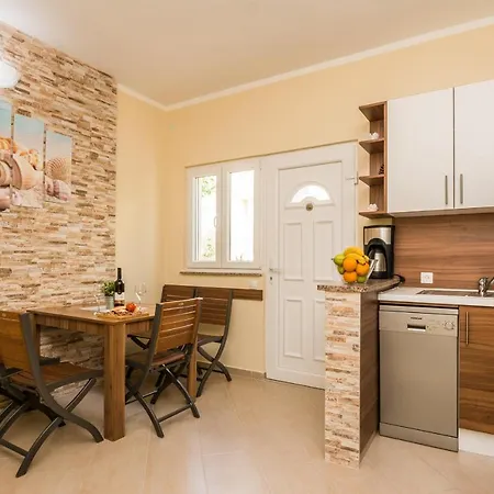 Bobeta Apartment Vir